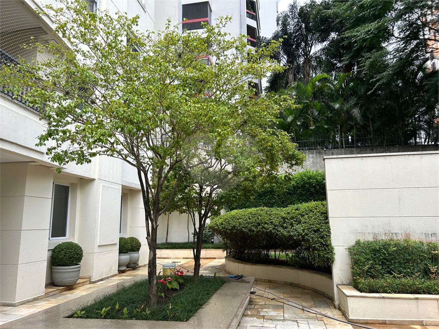 Apartamento para alugar com 3 quartos, sendo 1 suíte, em Pinheiros, São Paulo, SP