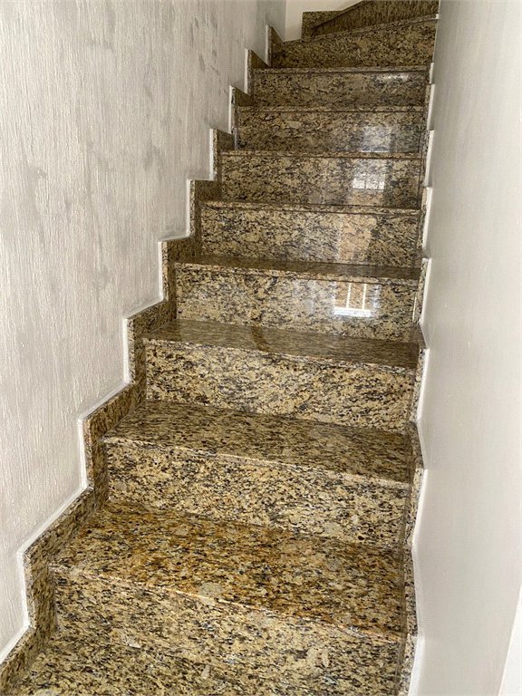 Casa à venda com 2 suítes no condomínio Real Iraci, São Paulo - SP