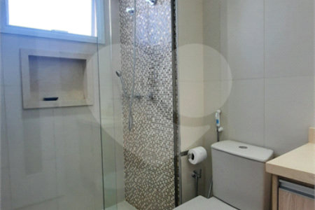 Apartamento à venda com 3 suítes em Jardim Marajoara, São Paulo, SP