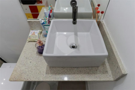 Sobrado à venda com 2 quartos em Santana, São Paulo, SP
