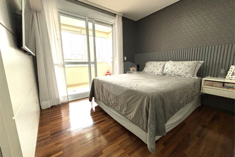 Apartamento à venda com 4 quartos, sendo 3 suítes, em Santana, São Paulo, SP