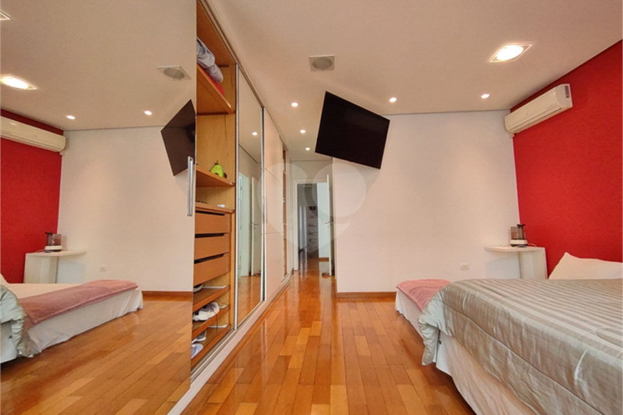 Casa à venda com 3 quartos, sendo 2 suítes, em Tucuruvi, São Paulo, SP