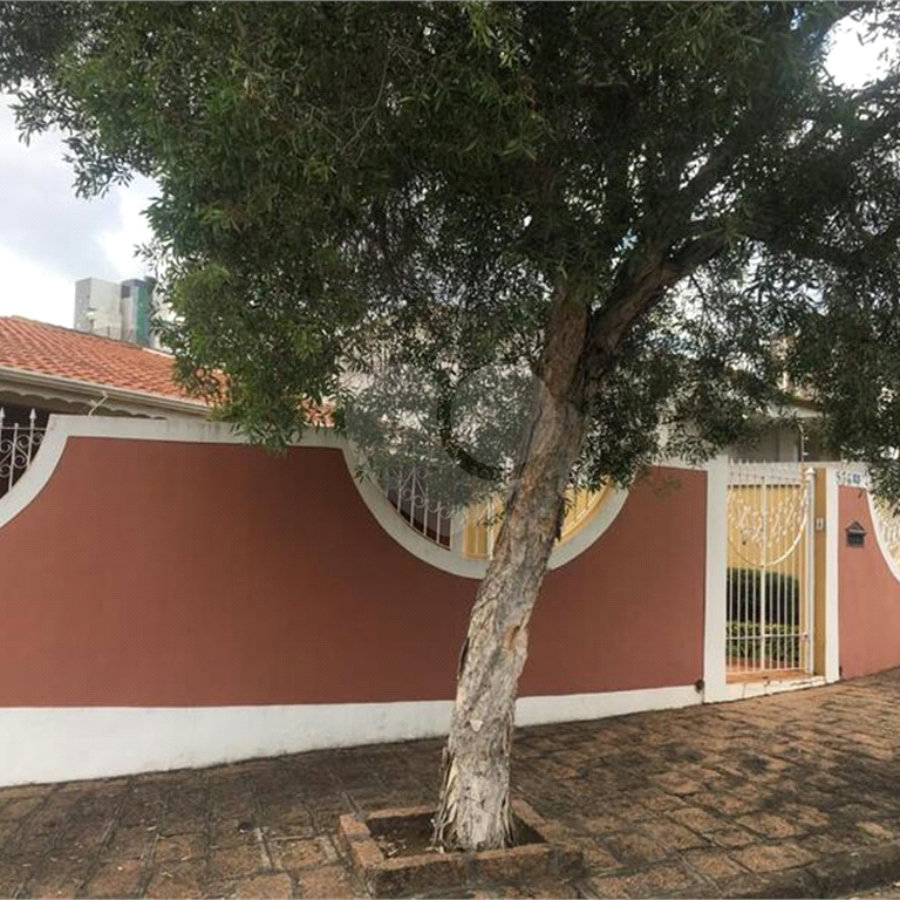 Casa à venda com 5 quartos, sendo 3 suítes, em Vila Almeida, Indaiatuba, SP