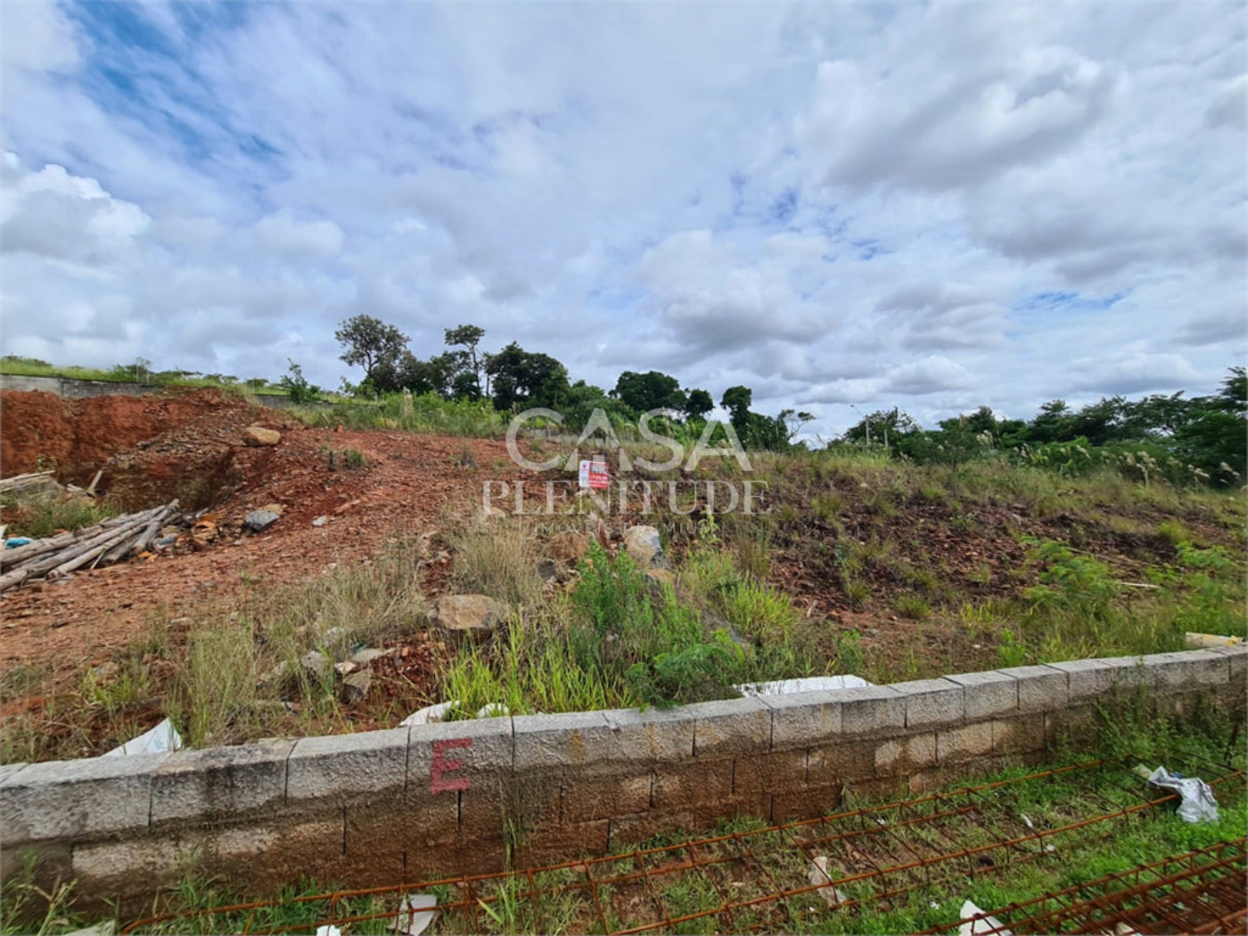 Terreno em condomínio à venda em Jardim Vila São Domingos, Sorocaba, SP