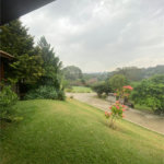 Casa à venda com 4 suítes no condomínio Vale da Santa Fé, Vinhedo - SP