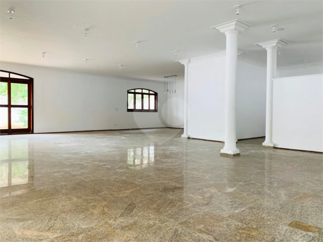 Casa à venda com 4 suítes em Interlagos, São Paulo, SP