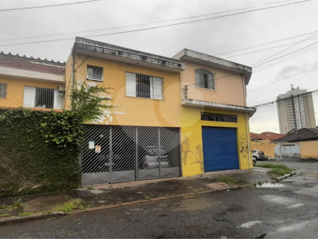 Sobrado à venda com 4 quartos, sendo 1 suíte,  em Jardim Brasil (zona Norte), São Paulo, SP
