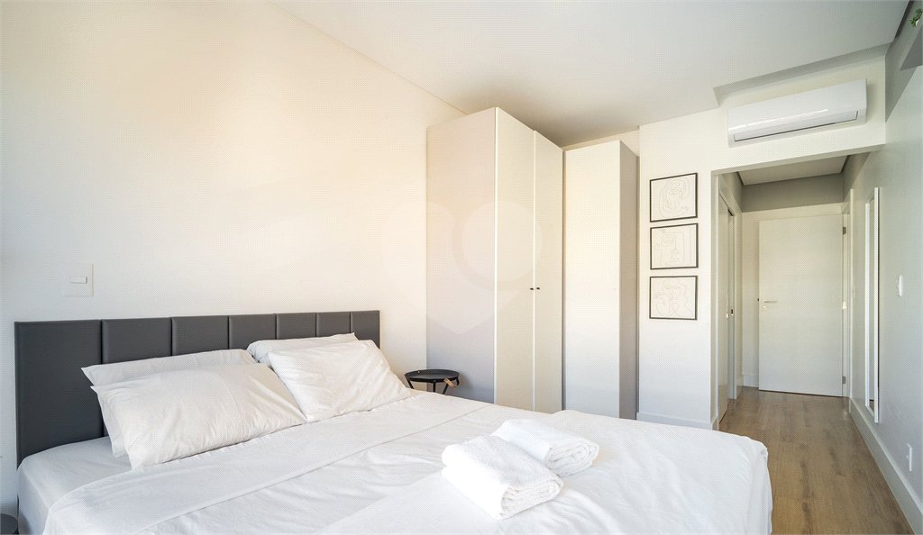 Apartamento à venda com 3 suítes em Jurerê, Florianópolis, SC