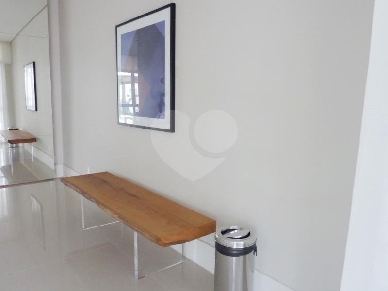 Apartamento à venda com 2 quartos em Vila Anastácio, São Paulo, SP