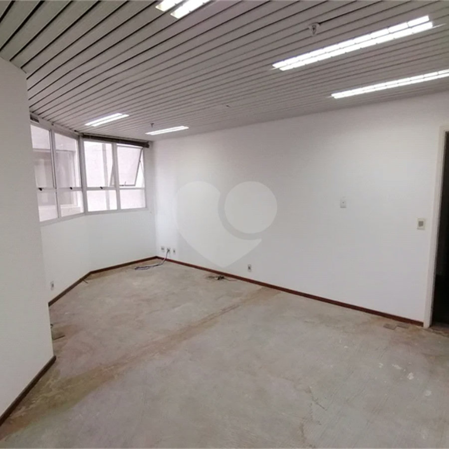SALA COMERCIAL 40m2 VENDA/LOCAÇÃO NO CENTRO DE CAMPINAS