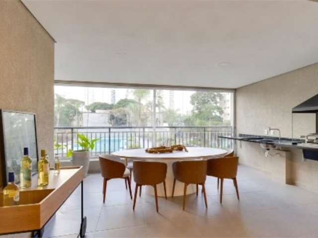 Apartamento à venda com 3 suítes em Jardim Marajoara, São Paulo, SP