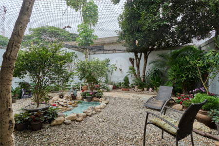 Casa à venda com 4 suítes em Granja Julieta, São Paulo, SP