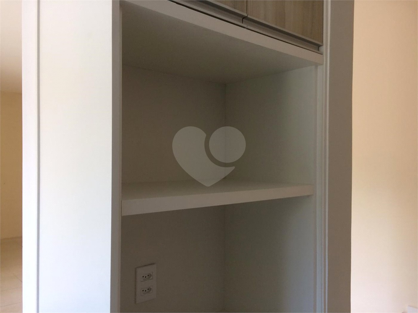 Apartamento à venda com 3 quartos, sendo 1 suíte, em Parque Morumbi, Votorantim, SP