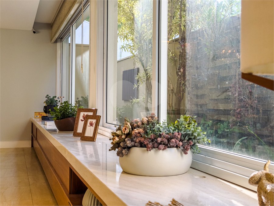 Casa à venda com 4 suítes no condomínio Villa Borghese, Indaiatuba - SP