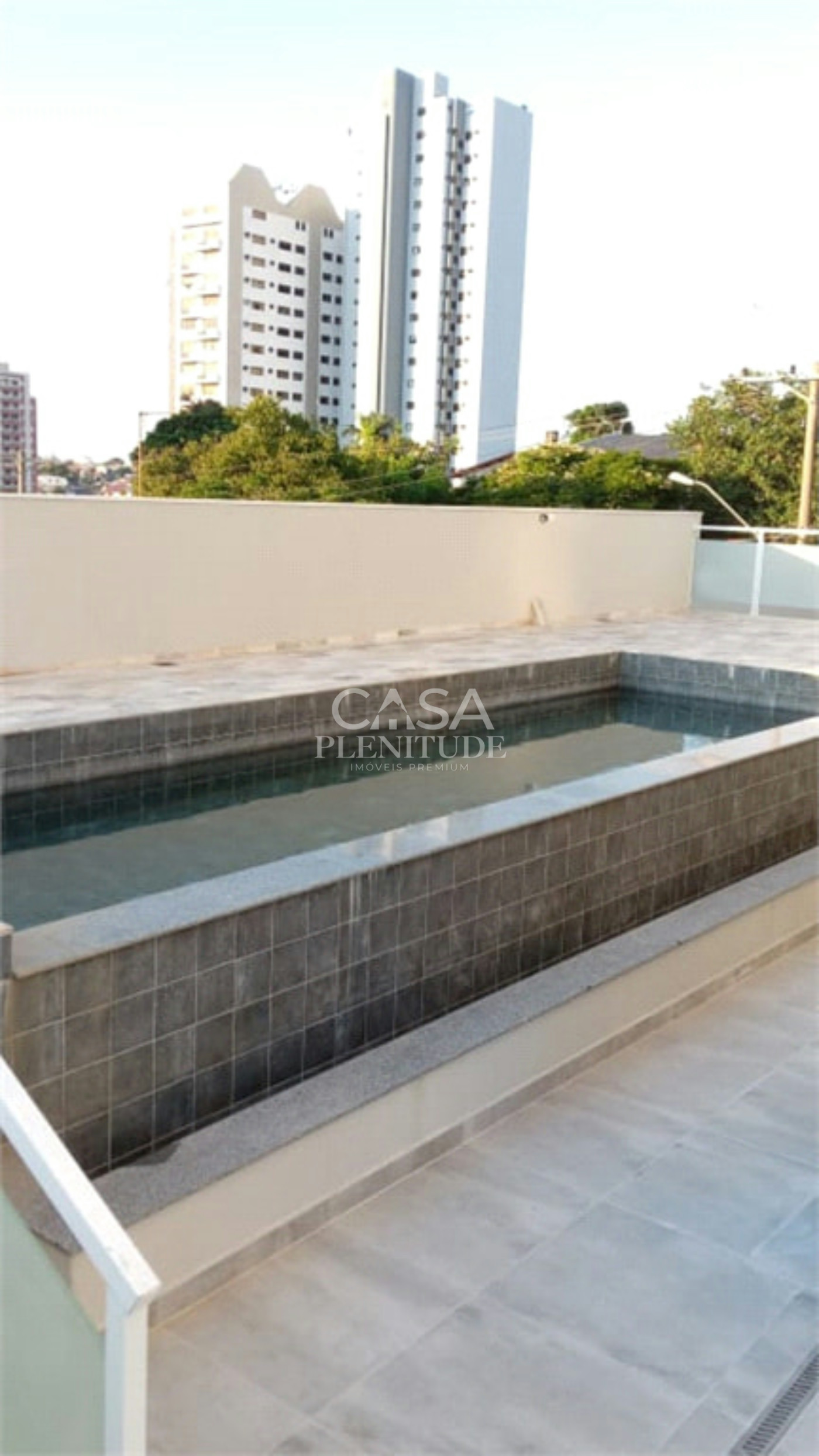 Duplex à venda com 2 quartos, sendo 1 suíte, no Centro, Sorocaba, SP