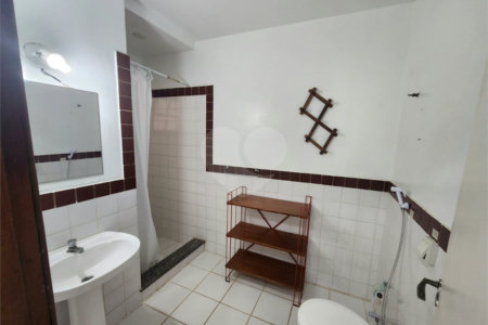 Casa em condomínio à venda ou para alugar com 2 quartos, sendo 1 suíte,  em Geribá, Armação dos Búzios, RJ