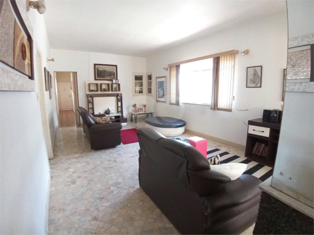 Casa à venda com 4 quartos, sendo 2 suítes,  em Santana, São Paulo, SP