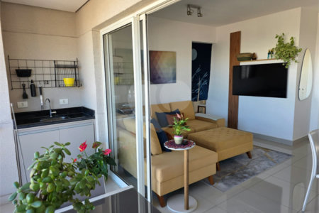 Apartamento à venda com 4 quartos, sendo 2 suítes, em Vila Paulicéia, São Paulo, SP