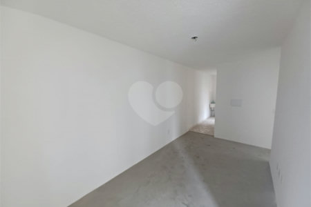 Apartamento à venda com 2 quartos em Santa Cruz, Rio de Janeiro, RJ