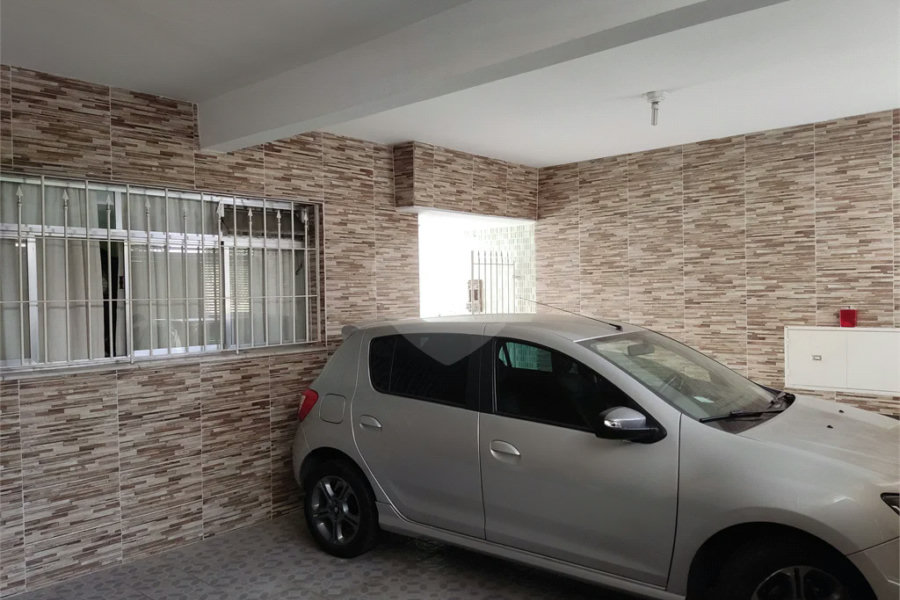 Sobrado à venda com 5 quartos, sendo 1 suíte, em Imirim, São Paulo, SP