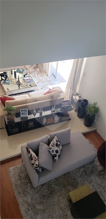 Casa à venda com 4 suítes em Pirucaia, Mairiporã, SP