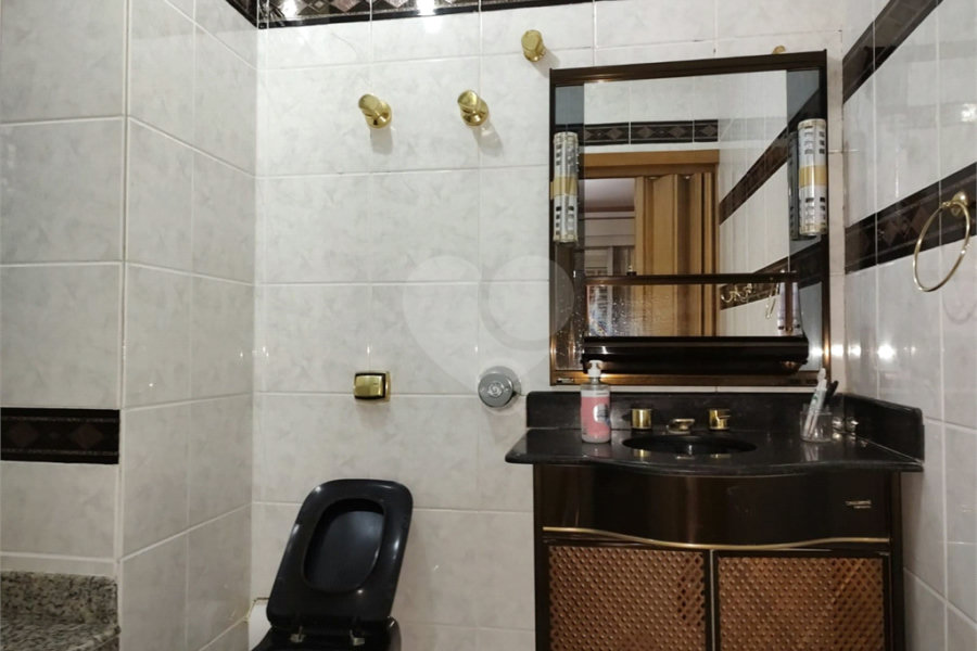 Casa Térrea à venda com 6 quartos, sendo 4 suítes, em Cangaíba, São Paulo, SP