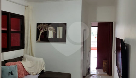 Sobrado à venda com 2 quartos, sendo 1 suíte,  em Jardim Iporã, São Paulo, SP