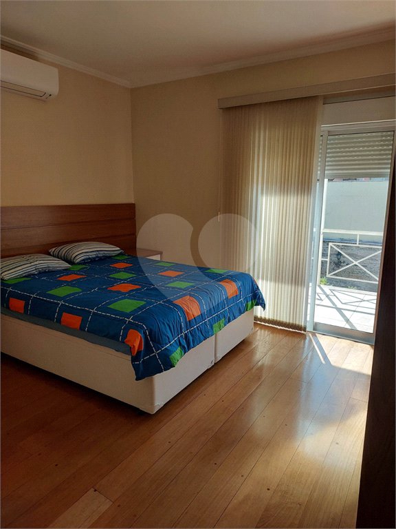 Sobrado à venda com 5 quartos em Campo Grande, São Paulo, SP