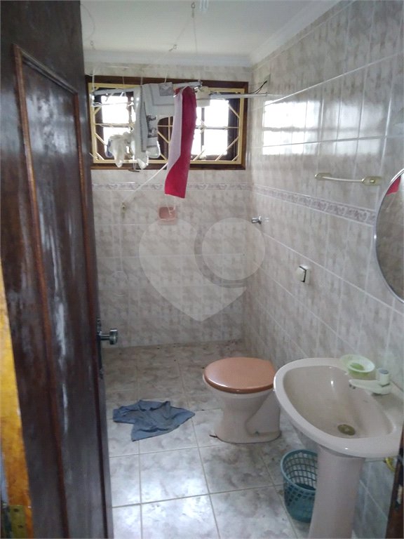 Casa à venda com 5 quartos, sendo 1 suíte, em Mantiqueira, Mairiporã, SP