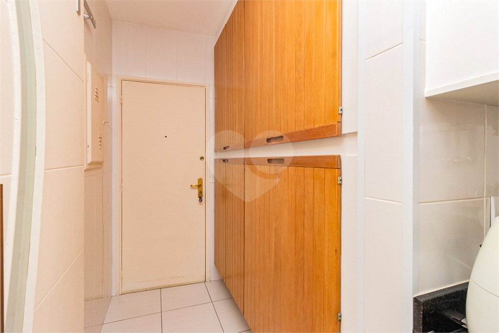 Apartamento à venda com 3 quartos, sendo 1 suíte, em Jardim Paulista, São Paulo, SP