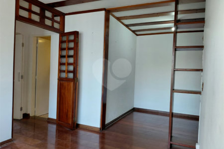 Apartamento à venda com 3 quartos, sendo 1 suíte, em Santa Teresinha, São Paulo, SP