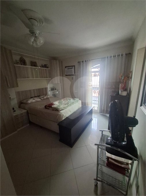 Casa à venda com 4 quartos, sendo 1 suíte, em Campo Grande, Rio de Janeiro, RJ