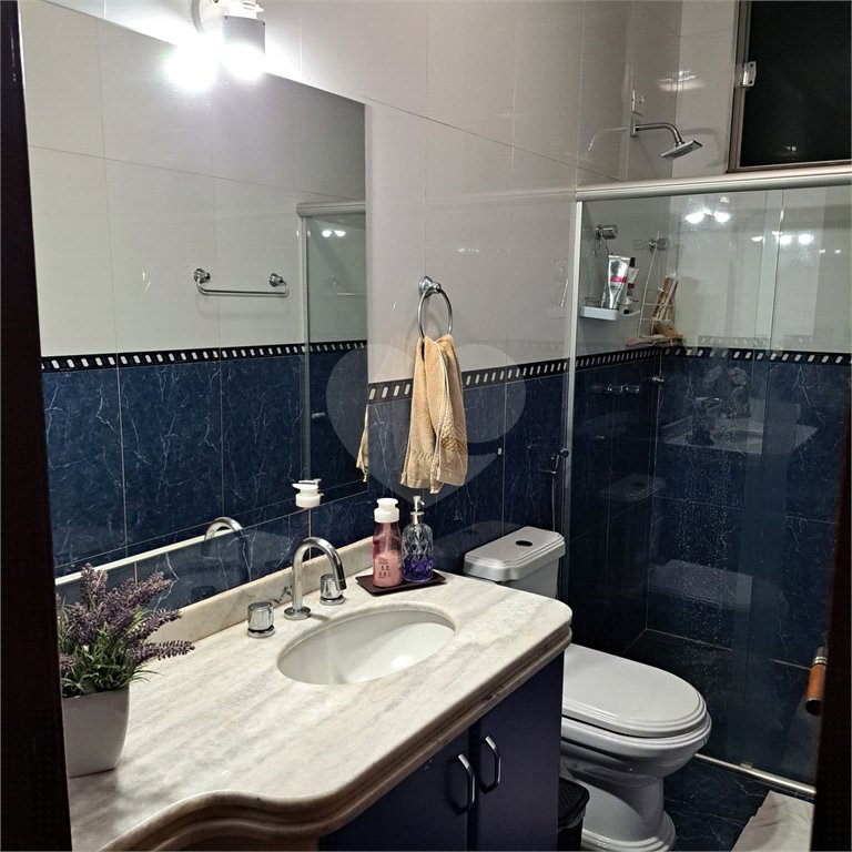 Sobrado à venda com 4 quartos, sendo 2 suítes, em Vila José Bonifácio, Araraquara, SP
