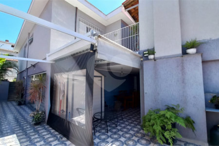 Casa à venda com 3 quartos, sendo 1 suíte, em Jardim Franca, São Paulo, SP