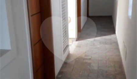 Casa à venda com 1 quarto no condomínio Camila I, São Paulo - SP