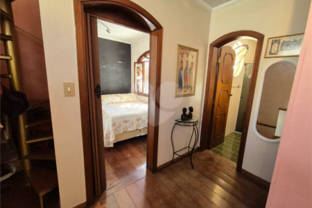 Sobrado à venda com 3 quartos, sendo 1 suíte, em Vila Jaguara, São Paulo, SP
