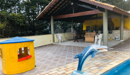 Casa Térrea à venda com 3 quartos, sendo 1 suíte,  em Serra da Cantareira, Mairiporã, SP