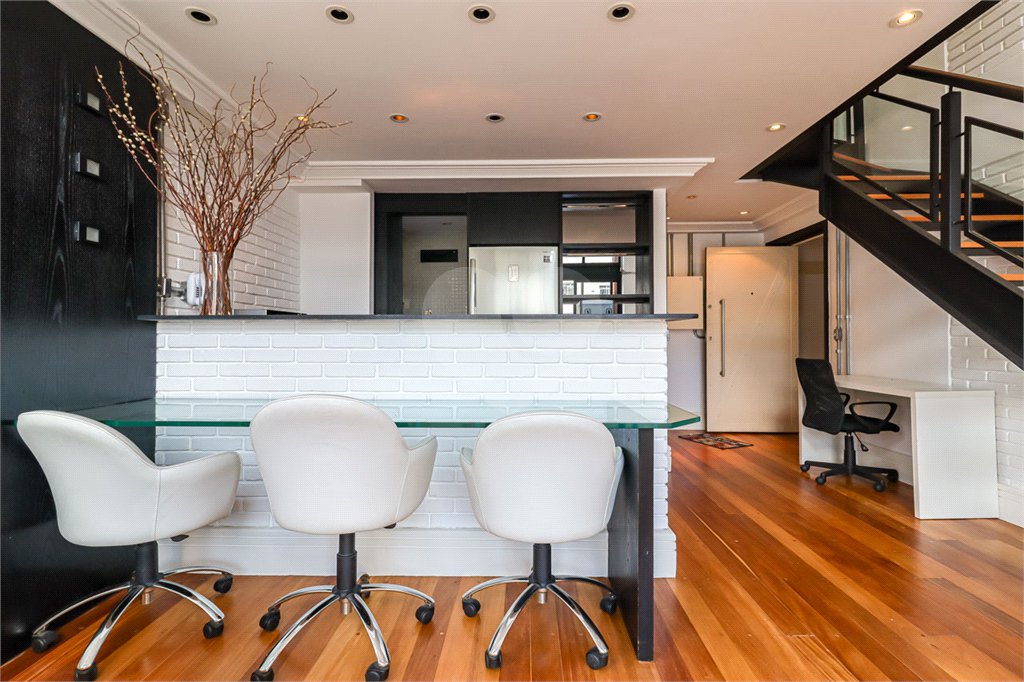 Apartamento à venda ou para alugar com 1 suíte em Jardim América, São Paulo, SP
