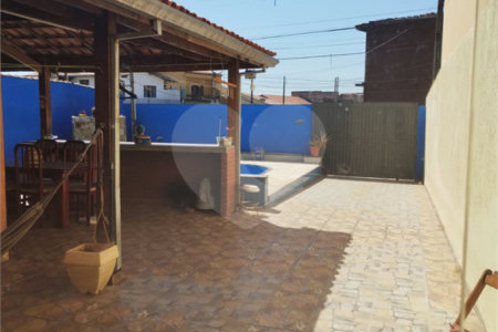 Casa Térrea à venda com 2 quartos, sendo 1 suíte,  em Jardim Alvinópolis, Atibaia, SP