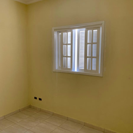 Casa à venda com 2 quartos, sendo 1 suíte, em Nova Itanhaém, Itanhaém - SP