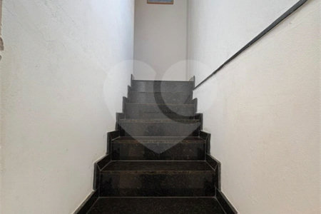 CASA A VENDA N EMBARÉ