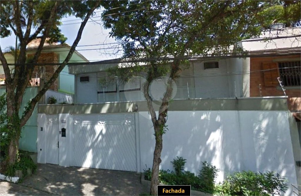 Casa à venda com 3 quartos, sendo 1 suíte, em Campo Belo, São Paulo, SP