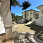 Casa à venda com 4 suítes no condomínio Villaggio Houda, São Paulo - SP