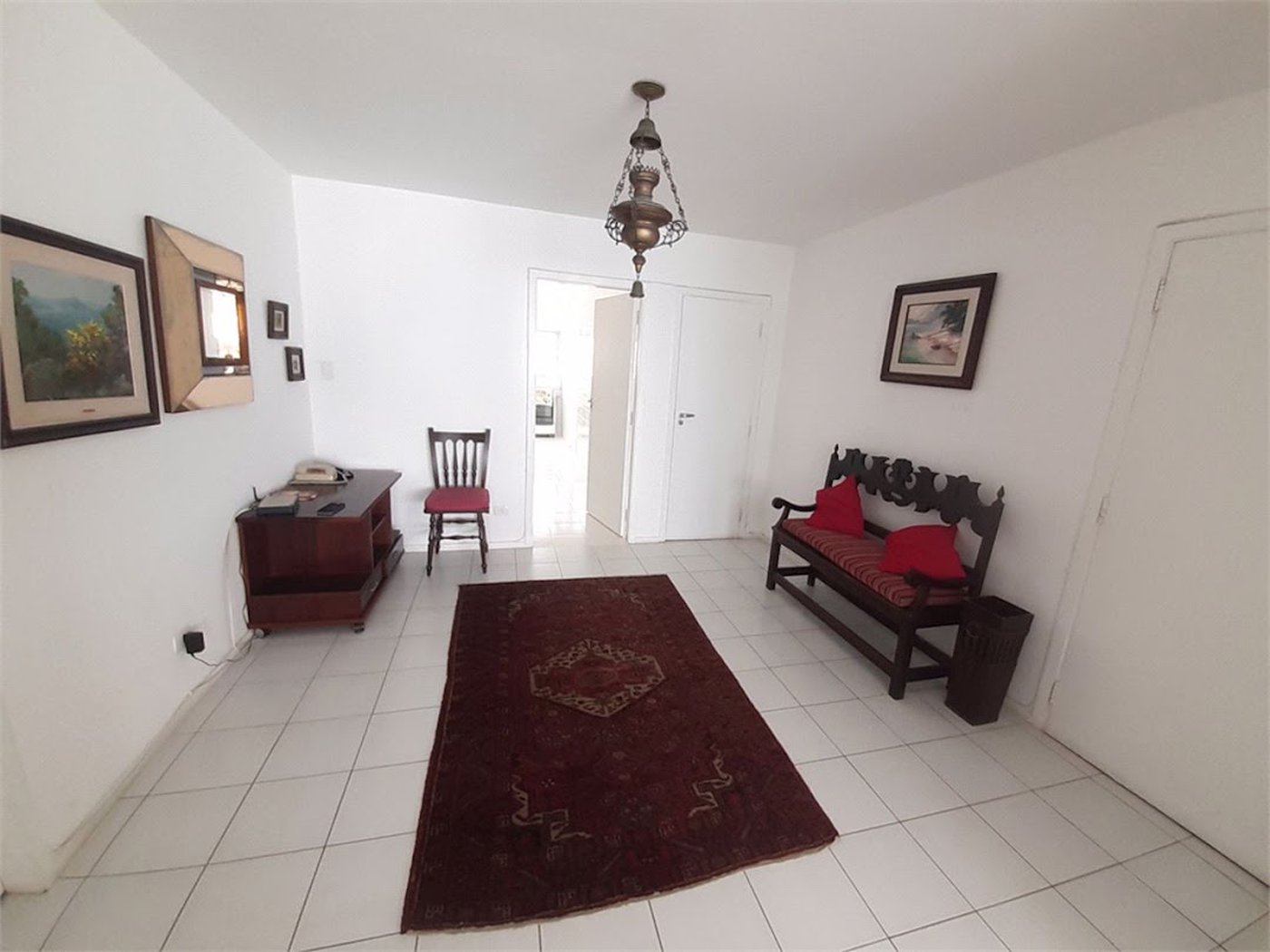 Apartamento Residencial à venda, Pitangueiras, Guarujá - AP0163.