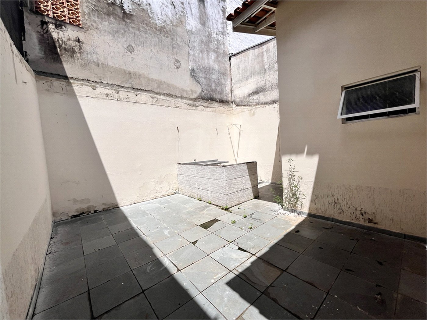 Casa à venda com 2 quartos em Loteamento Terras de São Pedro e São Paulo, Salto, SP