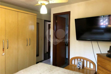 Sobrado à venda com 5 quartos, sendo 1 suíte, em Jardim São Jorge (raposo Tavares), São Paulo, SP