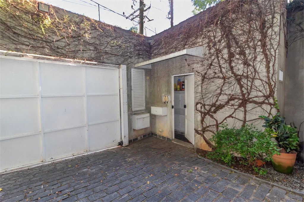 Casa à venda ou para alugar com 3 quartos, sendo 1 suíte, em Butantã, São Paulo, SP