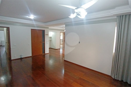 Apartamento à venda com 3 suítes no Centro, Vinhedo, SP