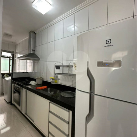Apartamento à venda com 3 quartos, sendo 1 suíte, no Centro, Cabo Frio, RJ