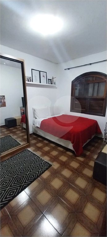 Casa à venda com 3 quartos, sendo 1 suíte, em Vila Scarpelli, Santo André, SP